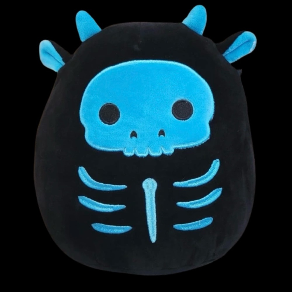 Squishmallows 8” TEGAN the blue Skeleton Cow